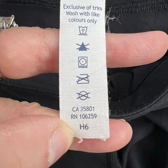 Lululemon Size 10 Pants Sun Salutation Crop Black Fold Over Waist Ruched Loose - Picture 12 of 14